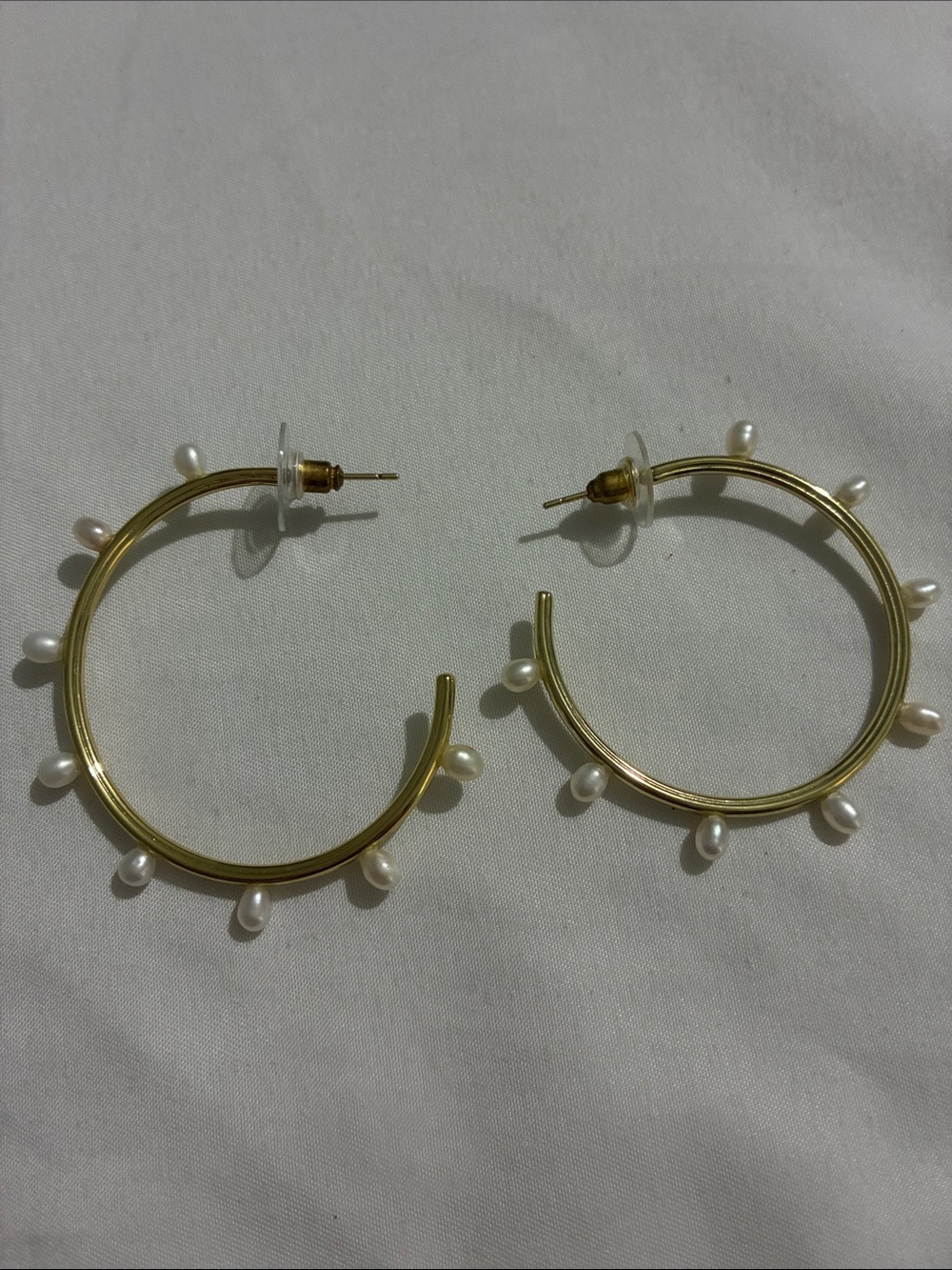 Kendra Scott Gold Hoop Earrings with Freshwater Pearl Accents - Women Jewelry
